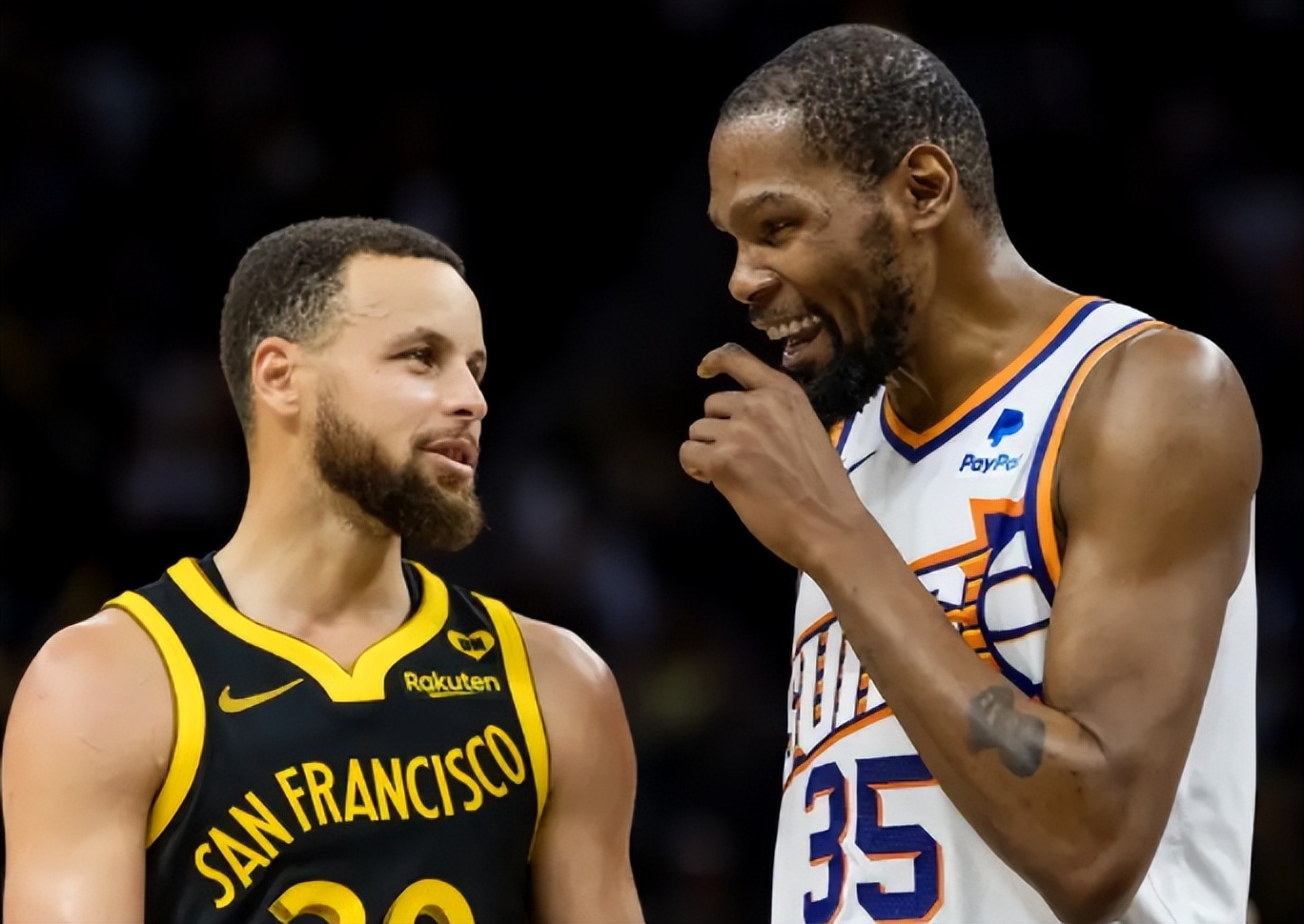 包含冲刺阶段体能课后；切尔西造点机会备战NBA季后赛；话题不断；轮换策略成焦点的词条