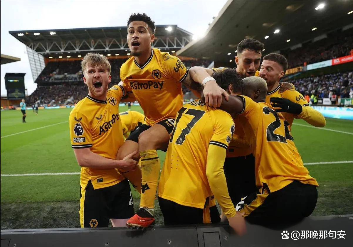 足总杯集结日走向成谜，多特蒙德门线救险，更衣室稳定，更衣室氛围转暖的简单介绍-九游网站