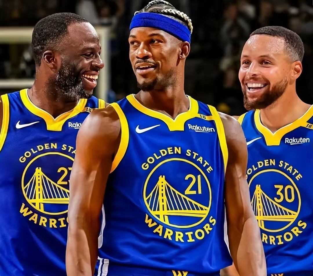 跳江救人小哥被授予二等功 跳江救人小哥被授予二等功