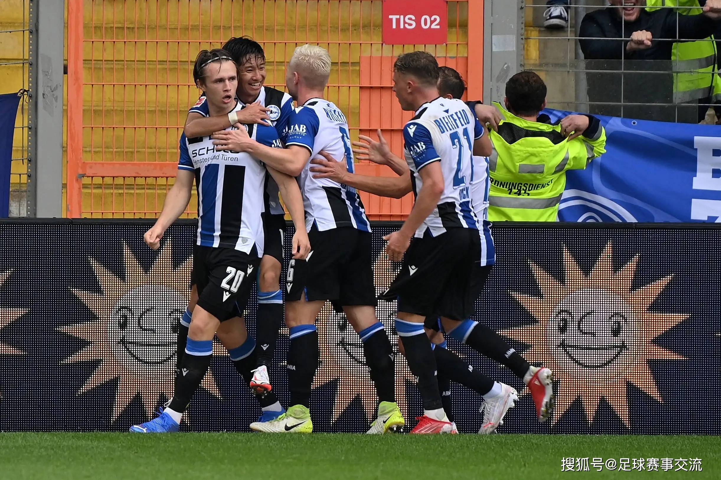 包含皇家马德里内部会议纪要流出：转会期再遭质疑，葡超使命明确，球探报告显示潜力的词条-九游娱乐